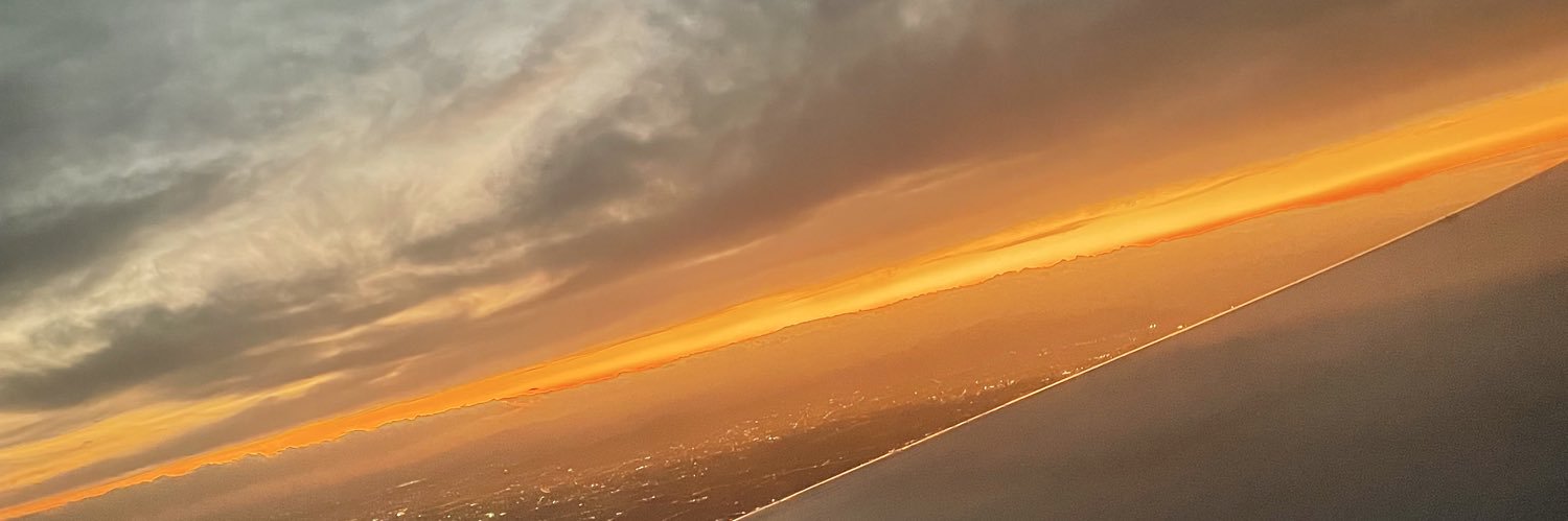 ivooos's profile banner image