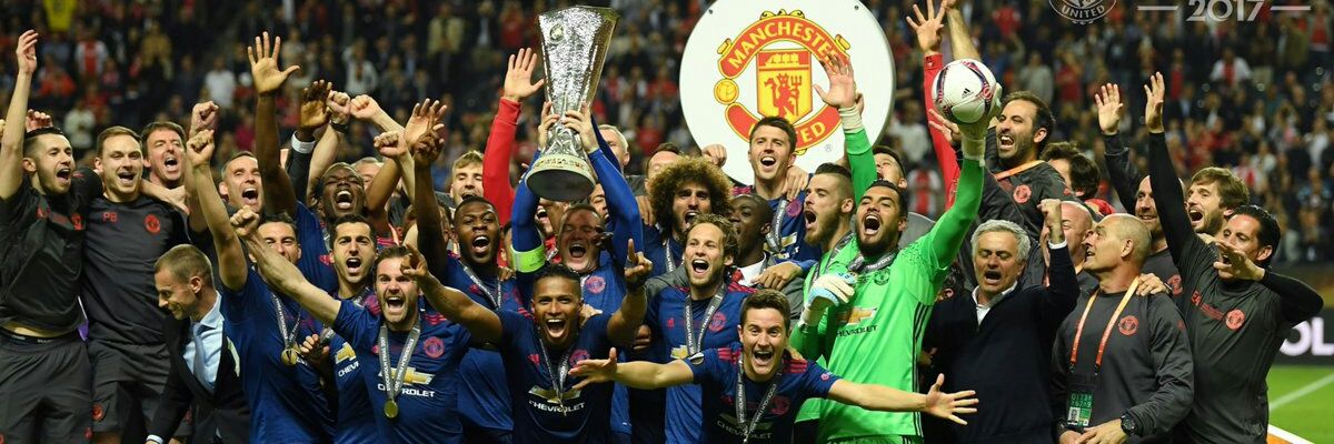 ucinggg's profile banner image