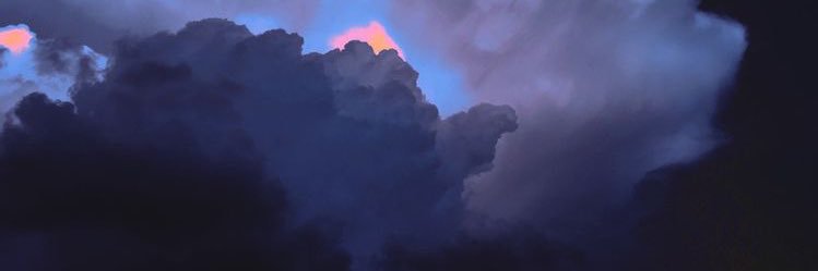 paouu's profile banner image