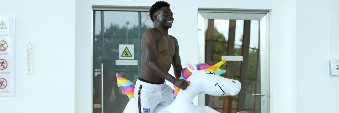 IHateYourClub's profile banner image