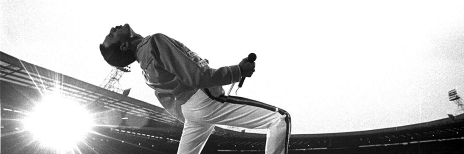 JuulioAndrees's profile banner image