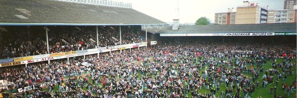 Lee Sharp banner