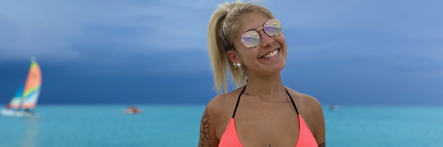 carozeballos_'s profile banner image