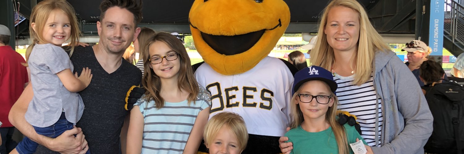 Davesamhill's profile banner image
