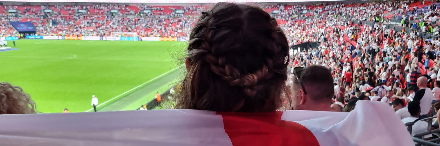 ChloeDell's profile banner image