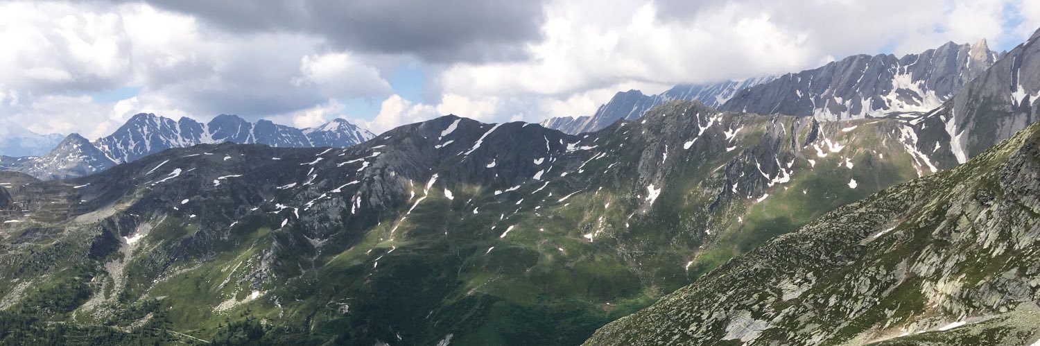 lovalenzano's profile banner image