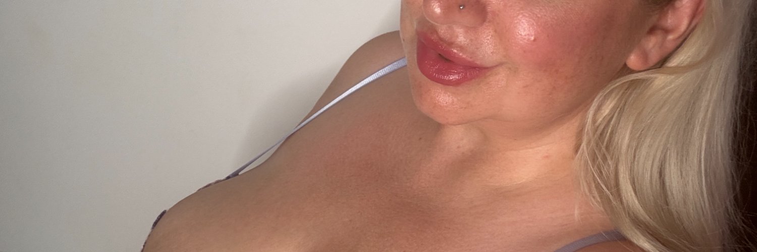 monroe_bexx's profile banner image