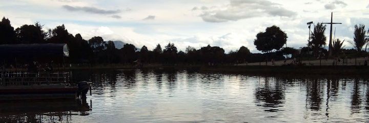 ivoncc's profile banner image