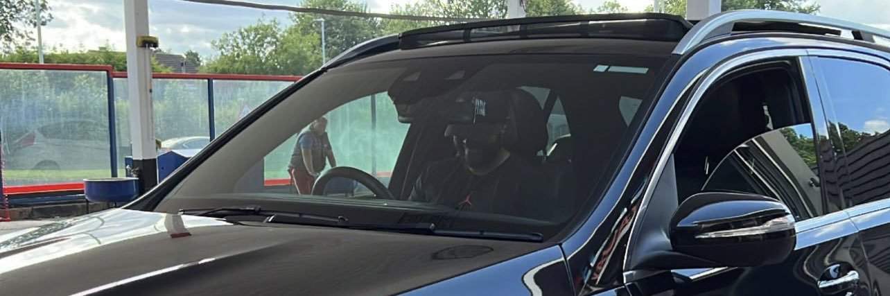 Raezus's profile banner image