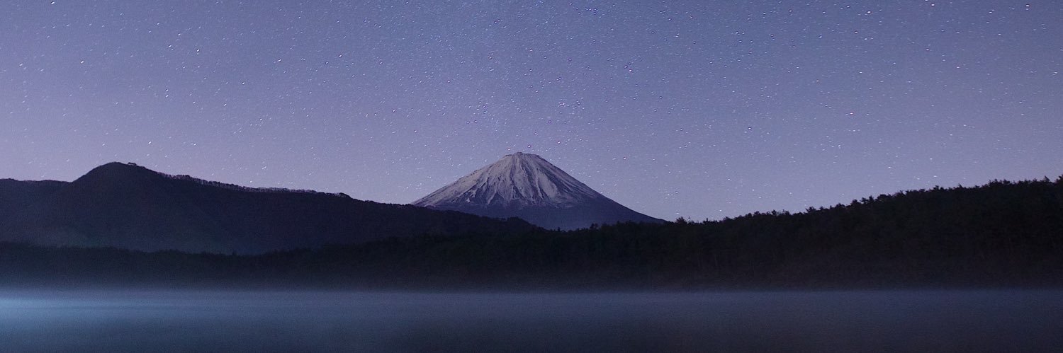 riley_wolfe666's profile banner image