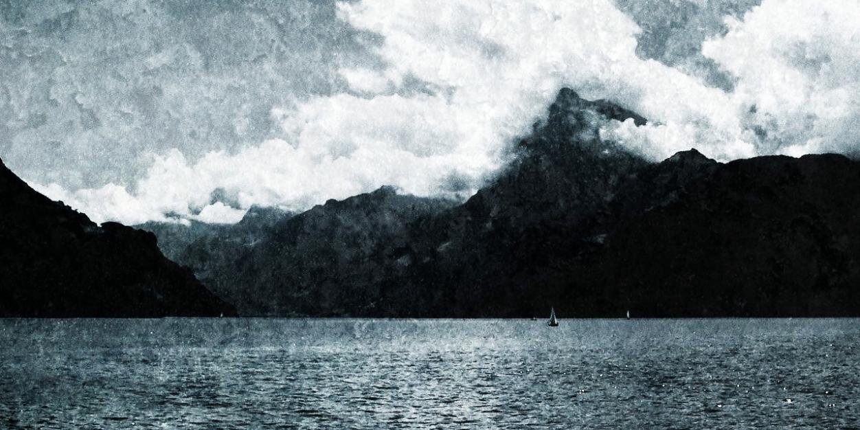 tdoouk's profile banner image