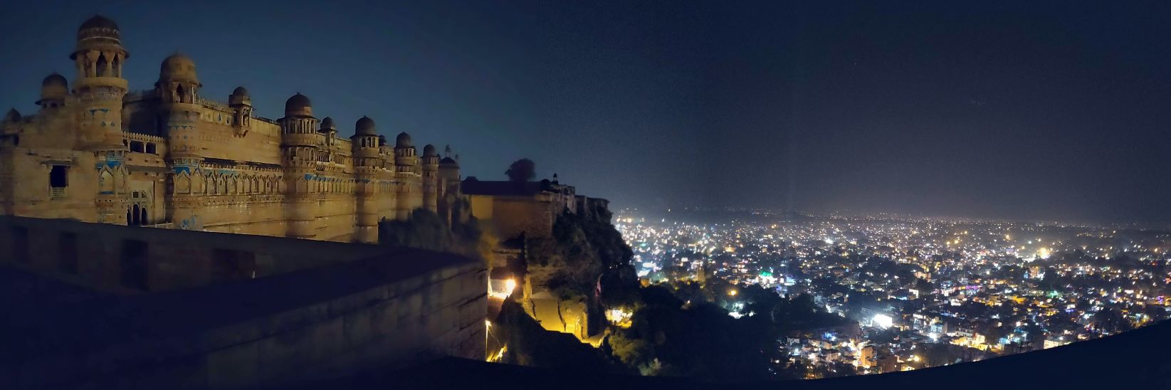 theamitrai's profile banner image
