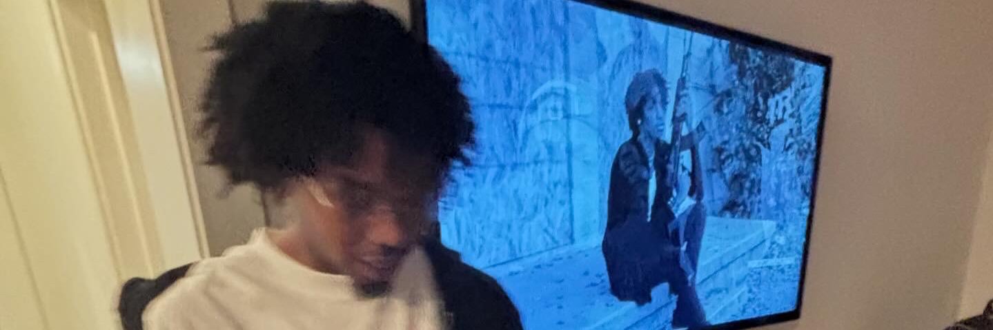 bari_hill's profile banner image