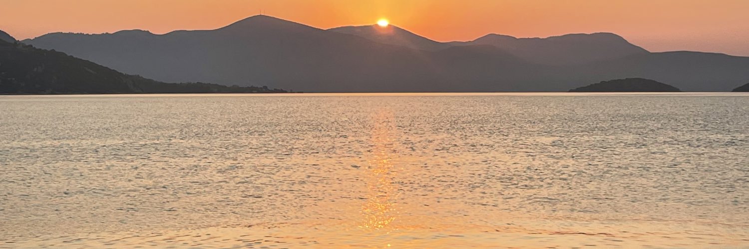 JackieThomas23's profile banner image