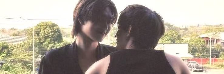 llllxxrr's profile banner image