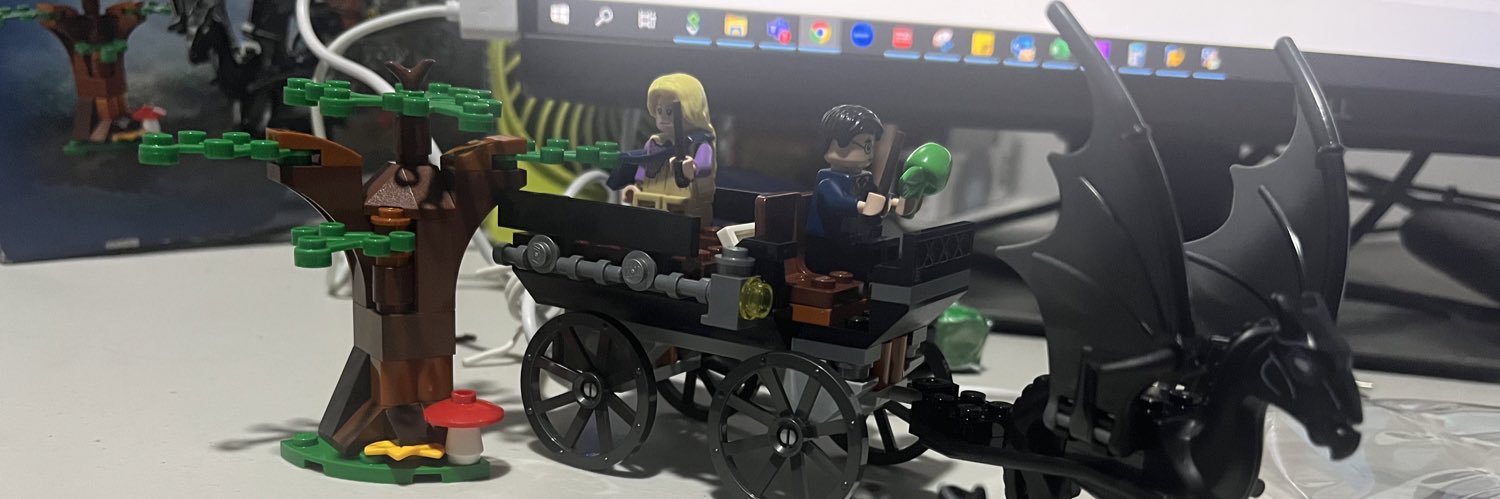 mavazu05's profile banner image