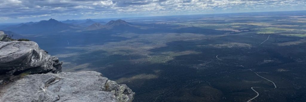 OTLSAUS's profile banner image