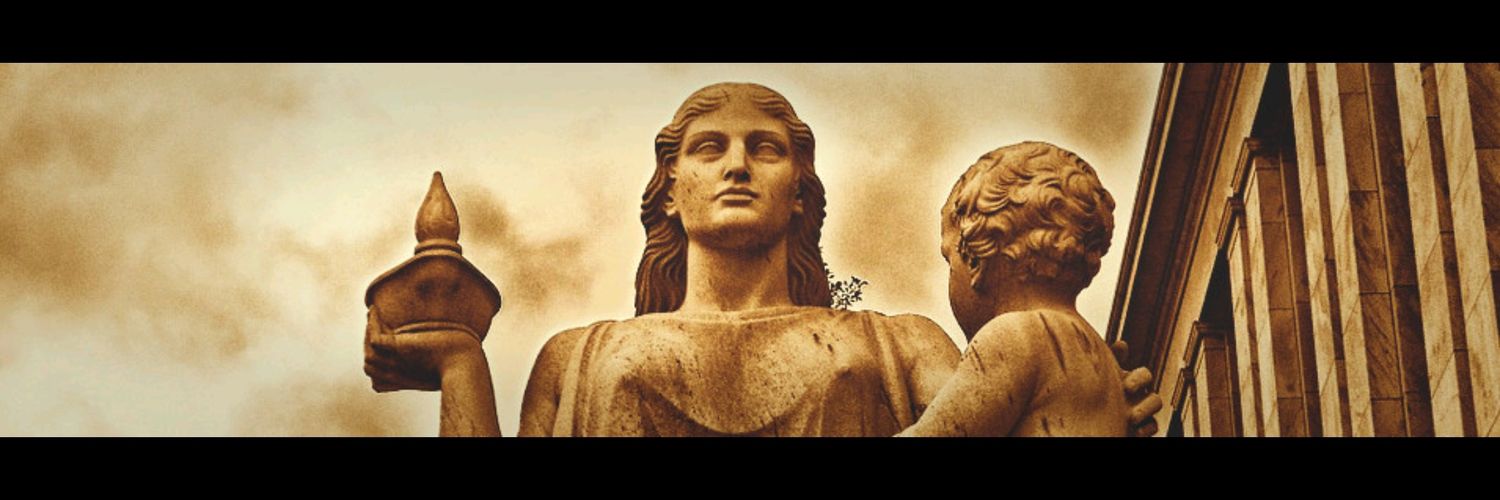 ealejandragg's profile banner image