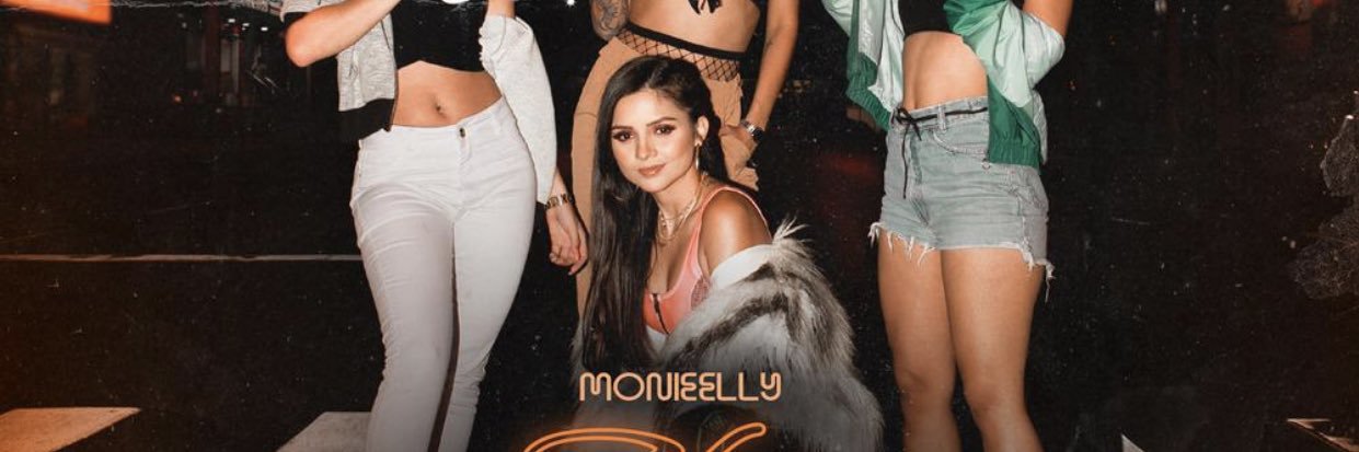 monieelly's profile banner image