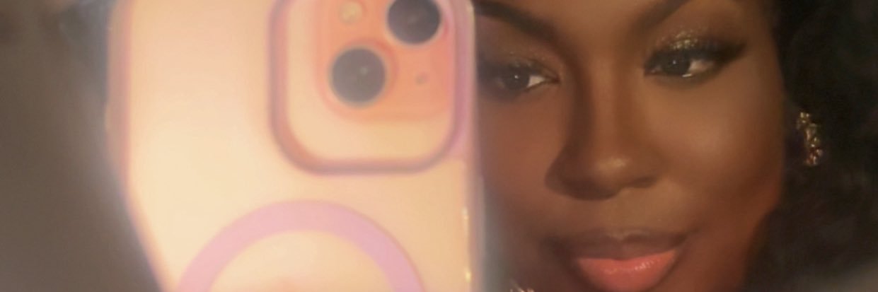 x_PrettyDimples's profile banner image