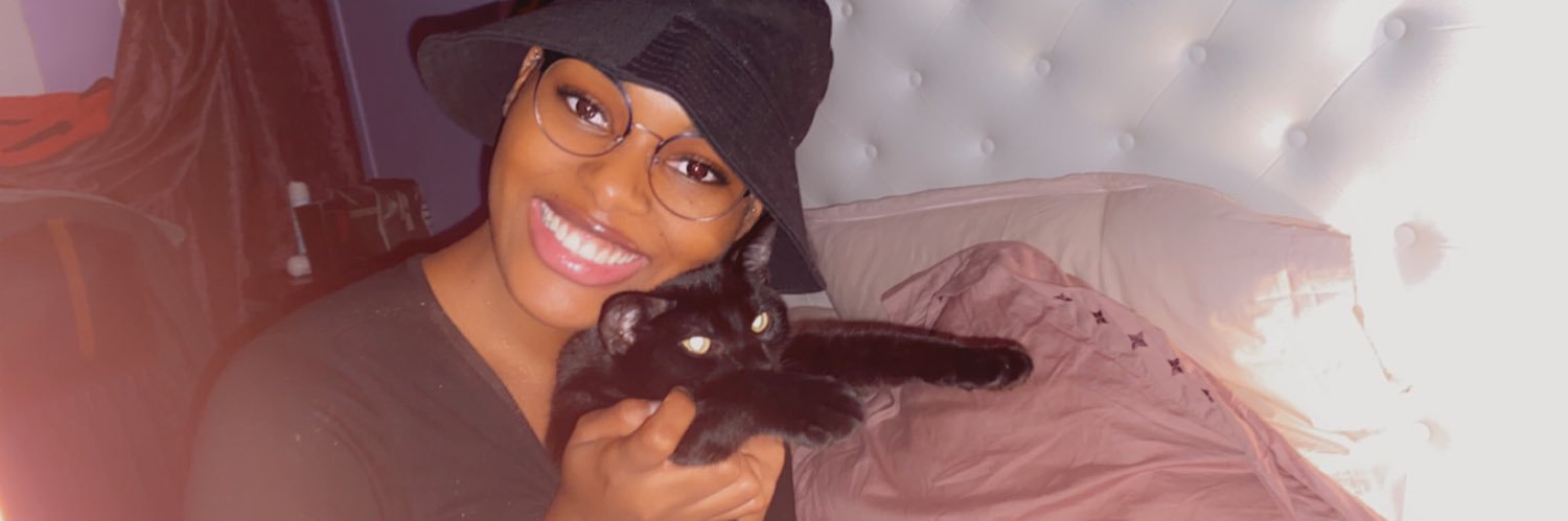 Mindlessqueeny's profile banner image
