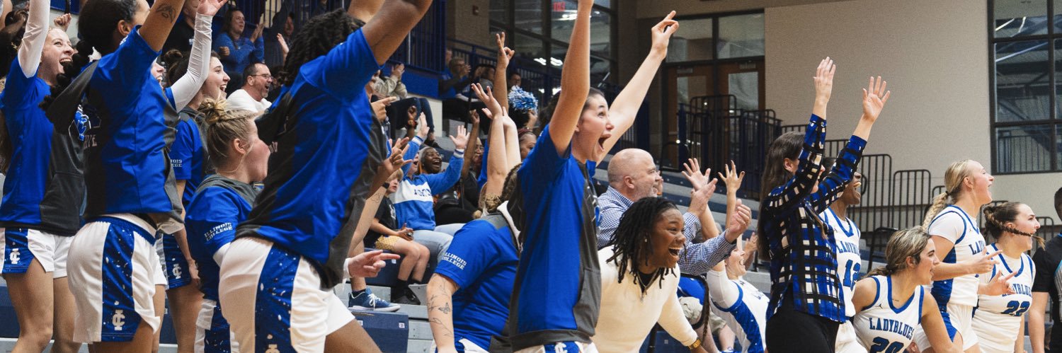 Illinois College WBB banner