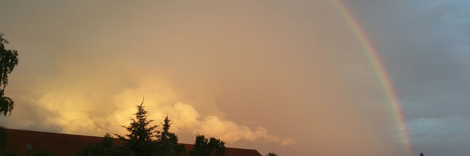 xEinAndy's profile banner image