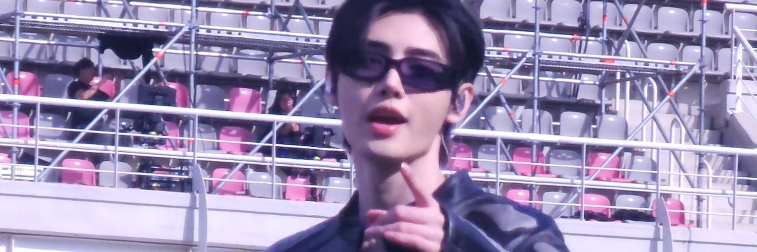 foresyadow's profile banner image