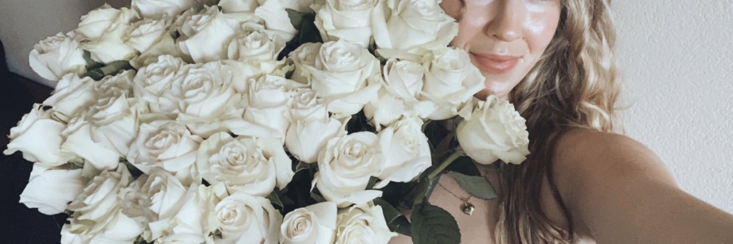 Anna-Jane Picucci banner