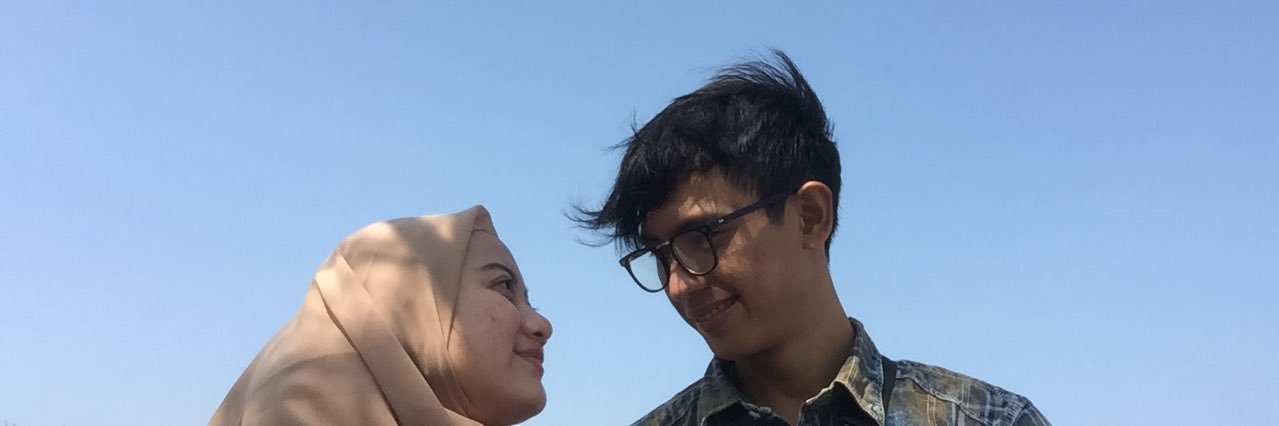 PutritriPutri's profile banner image