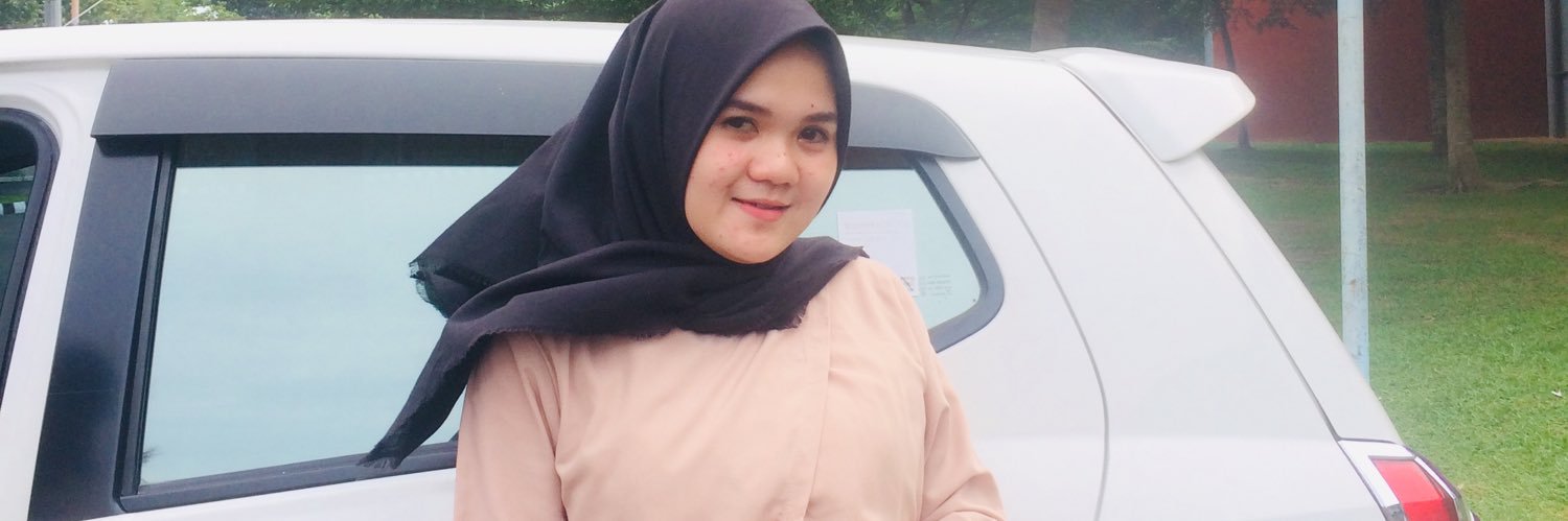 Nadyafransiscaa's profile banner image