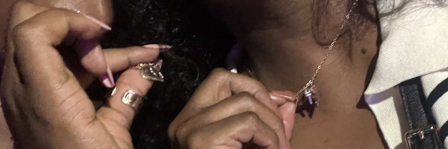 khnysll's profile banner image
