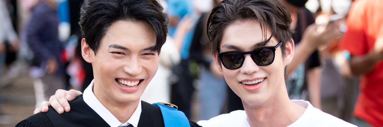 B_W_forever's profile banner image