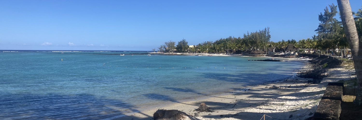 Robbie Cave 🌱 banner