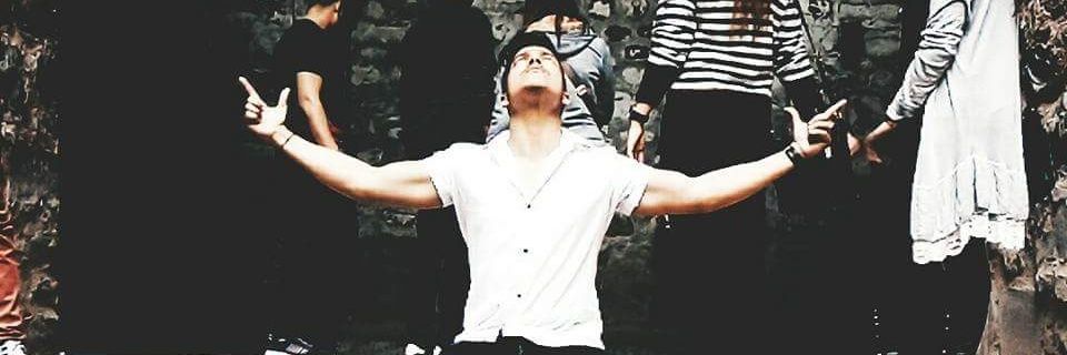 ayushkwr's profile banner image