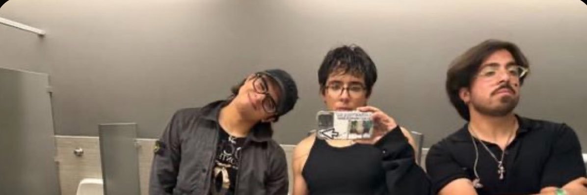 wavyxana's profile banner image