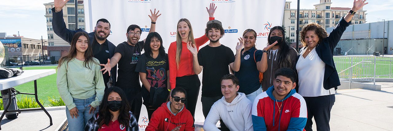 lacash4college's profile banner image
