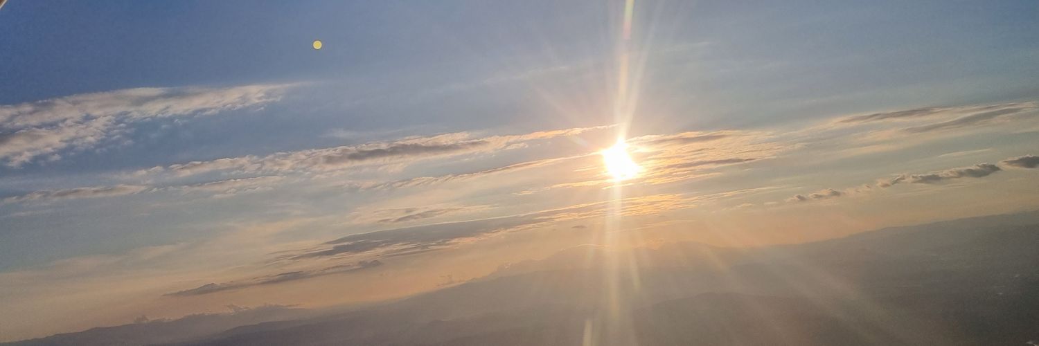 DUNI1046's profile banner image