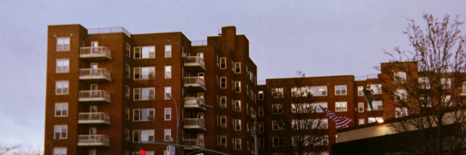 marlyahearn's profile banner image