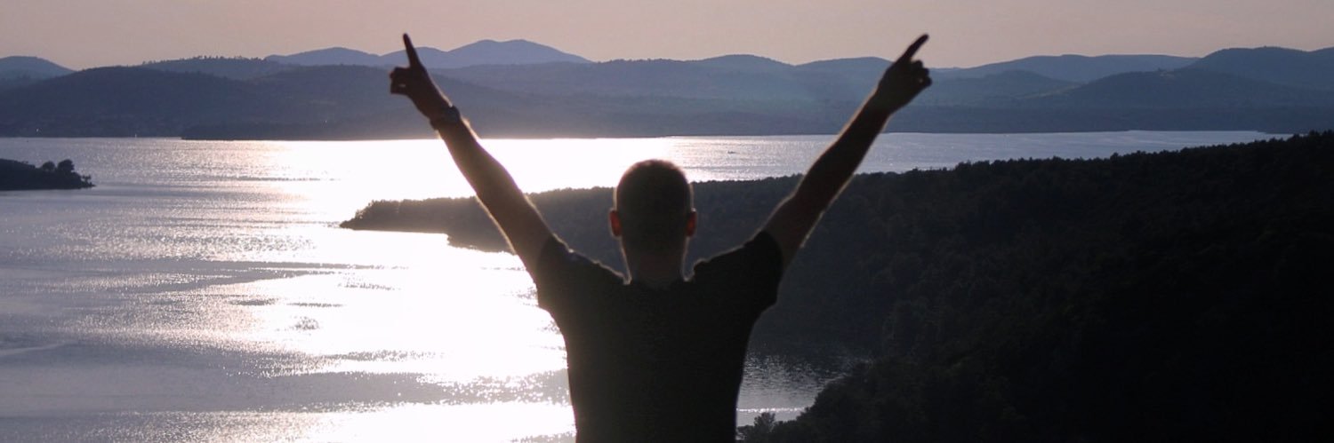 SashX12X's profile banner image