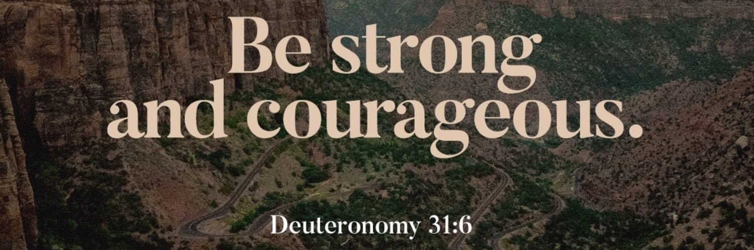 Elizabeth Nadeau banner