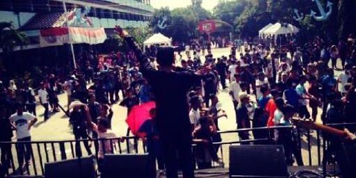 HAVE FUN HERE UP banner