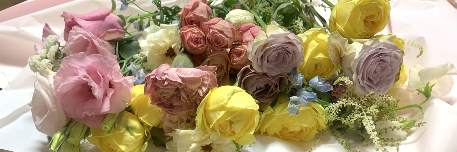 KIMDOAH's profile banner image