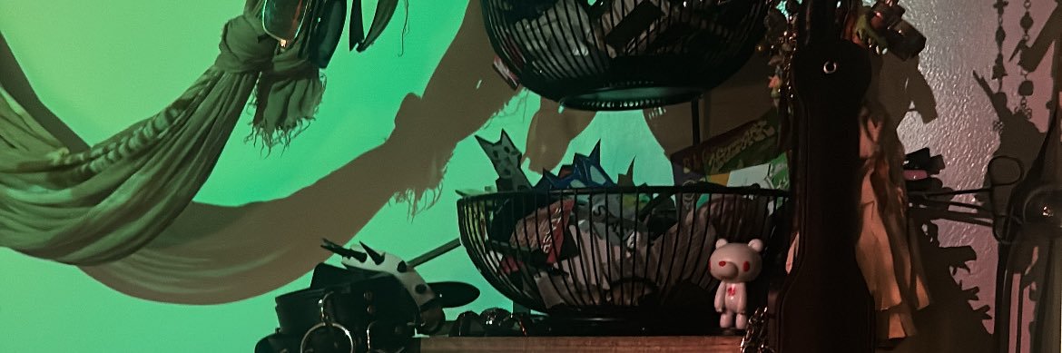 14RV4's profile banner image