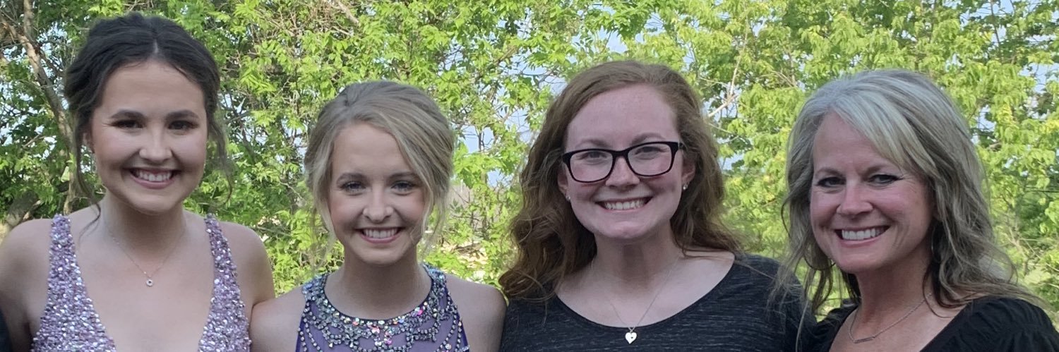 Emma_Honas22's profile banner image
