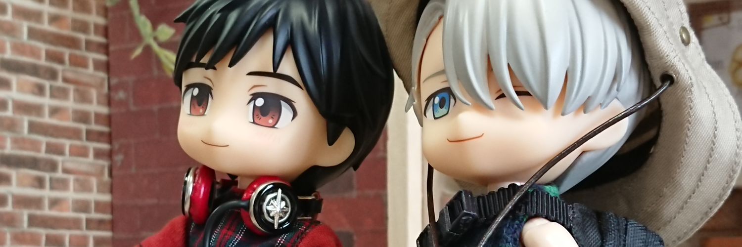 reneooon's profile banner image