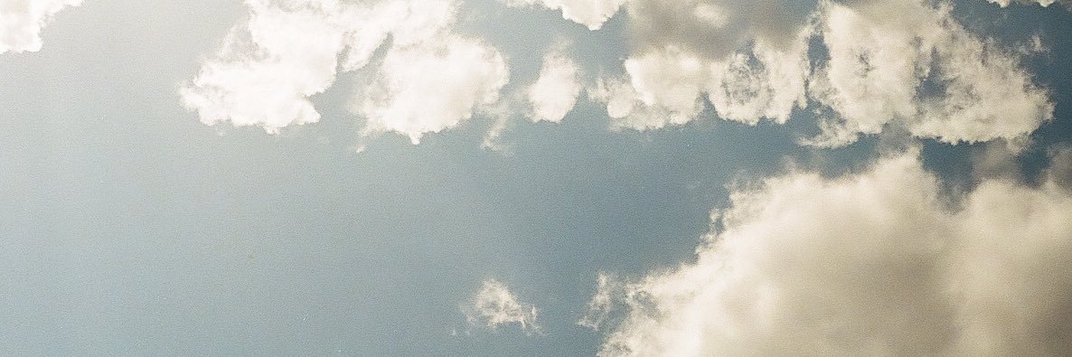 em_x10sen's profile banner image