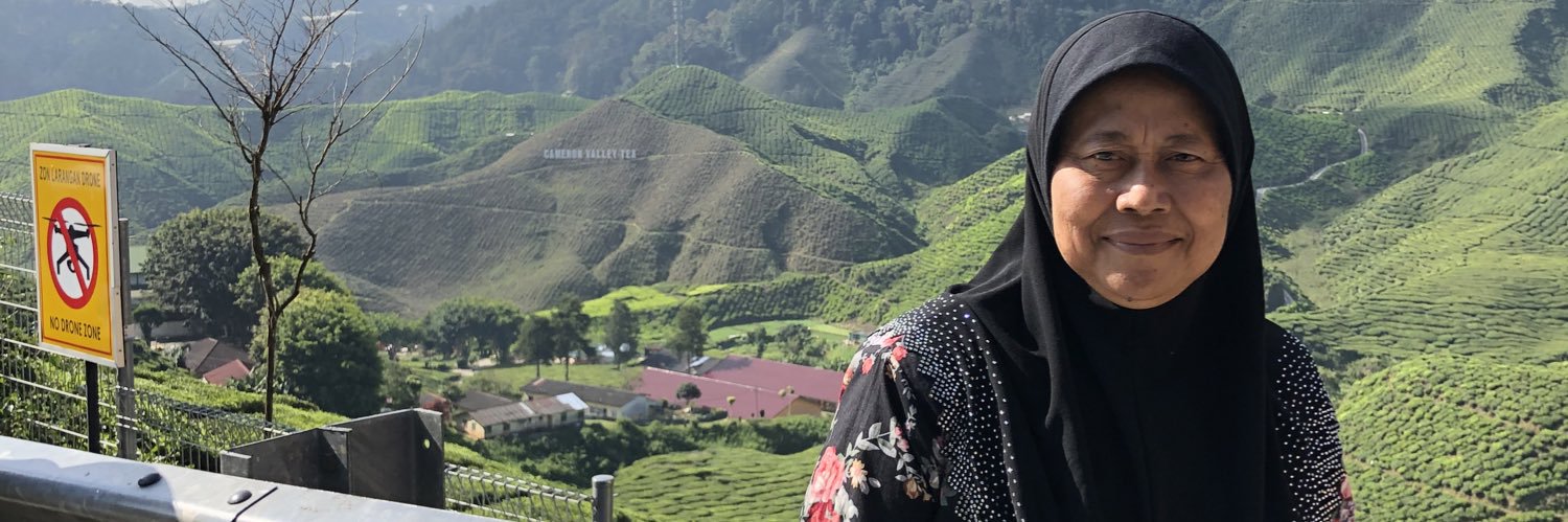atiqanadia's profile banner image