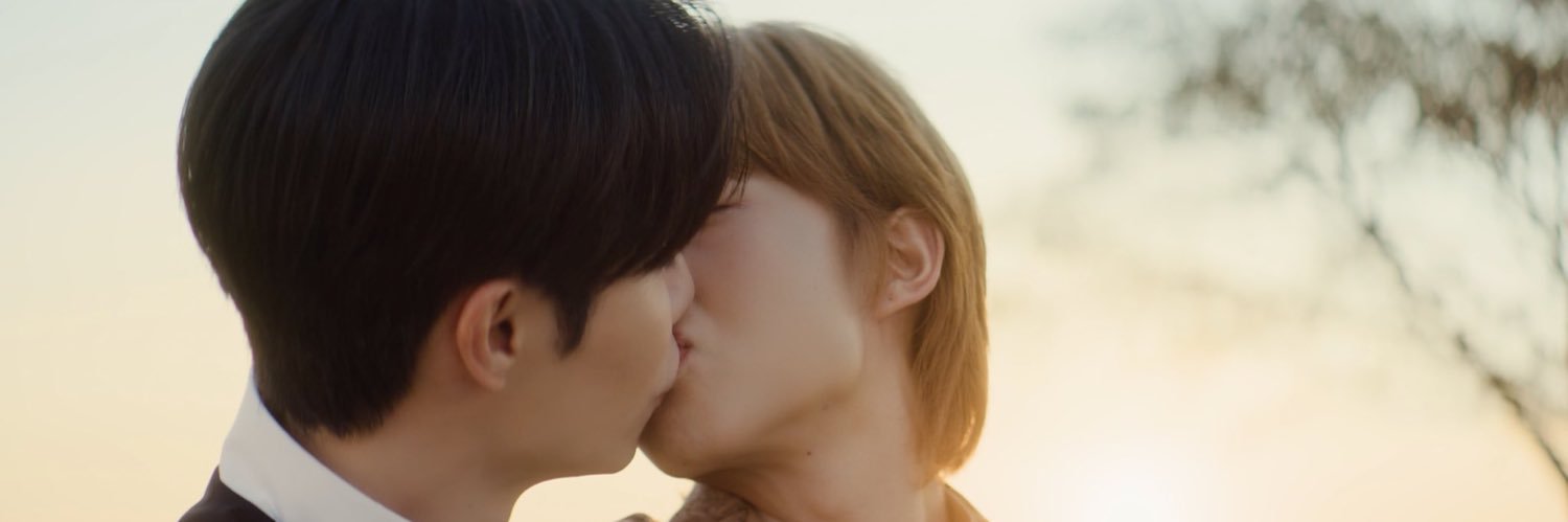 yyying945's profile banner image