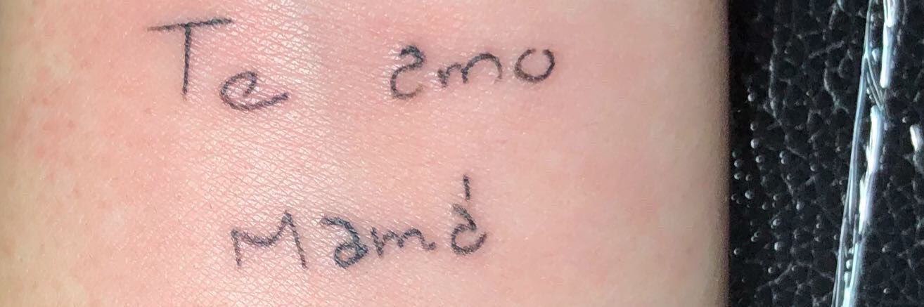 anamrnoesc's profile banner image